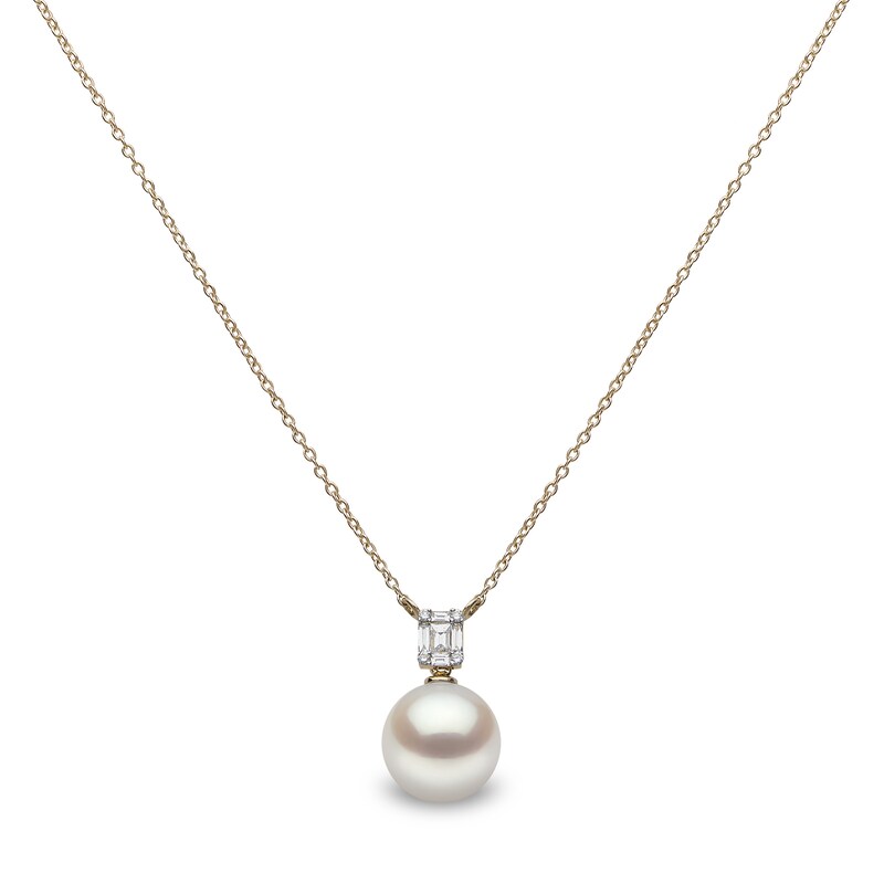 Main Image 1 of Yoko London South Sea Cultured Pearl Pendant Necklace 1/6 ct tw Diamonds 18K Yellow Gold 16"