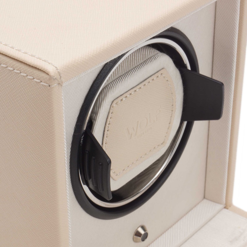 WOLF Cub Winder With Cover Cream Vegan Leather