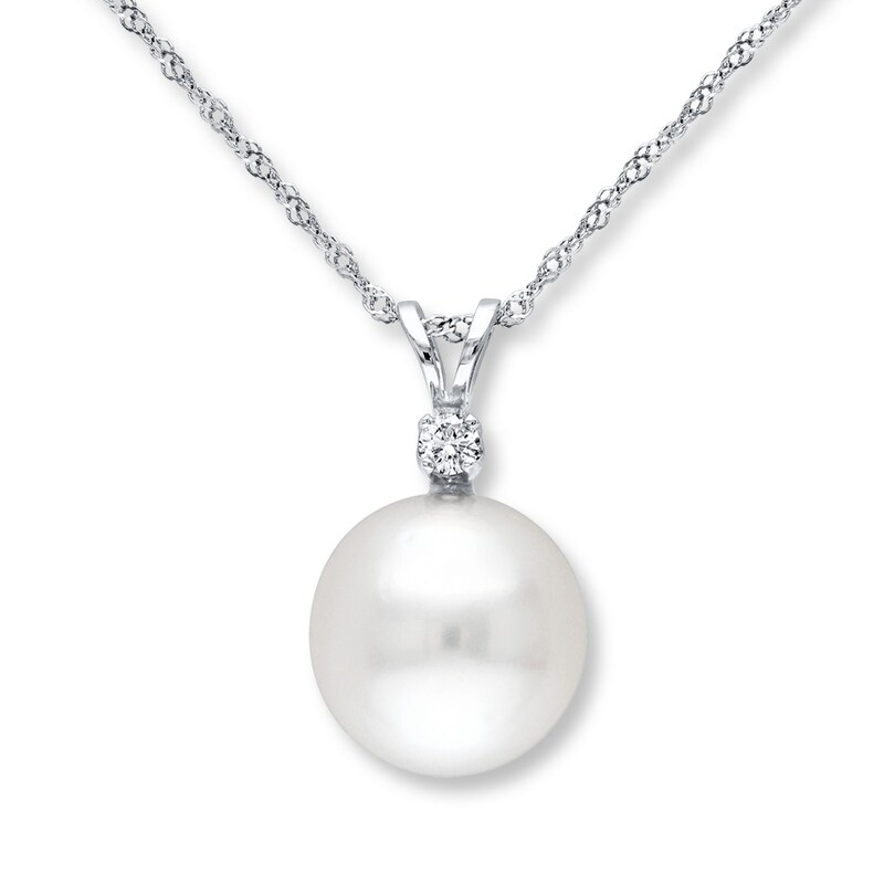 Cultured Pearl Necklace 1/20 carat Diamond 14K White Gold