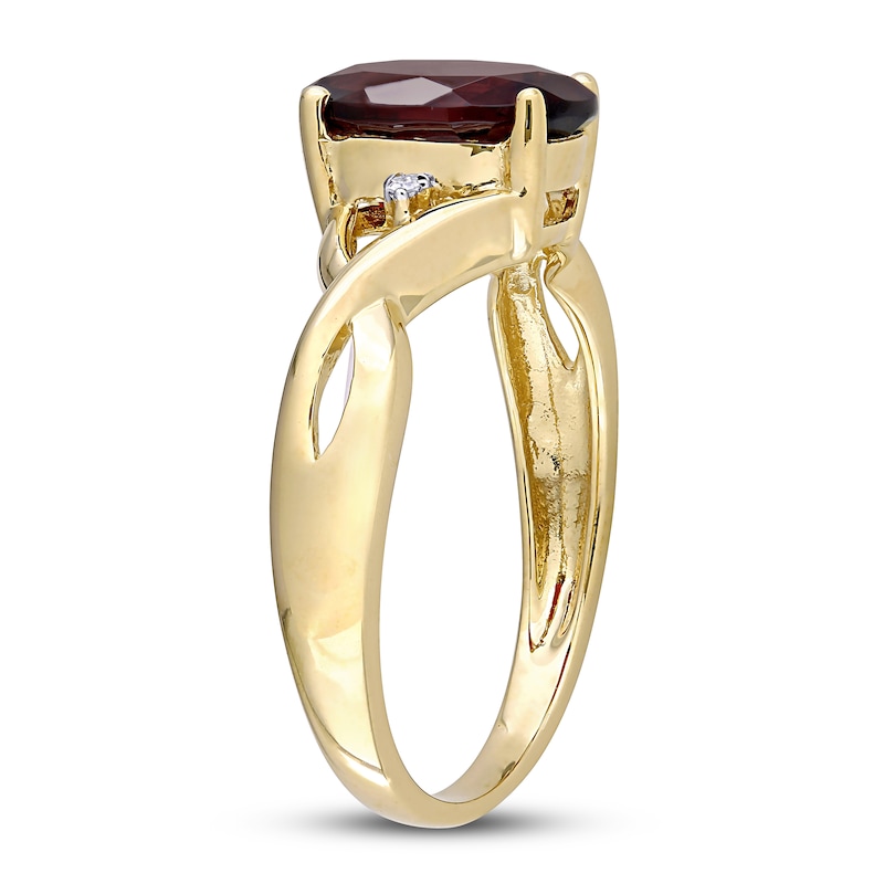 Natural Garnet Ring Diamond Accents 10K Yellow Gold