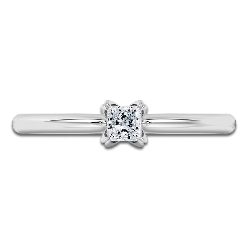 Main Image 3 of Certified Princess-Cut Diamond Solitaire Engagement Ring 1/4 ct tw 18K White Gold (SI2/G)