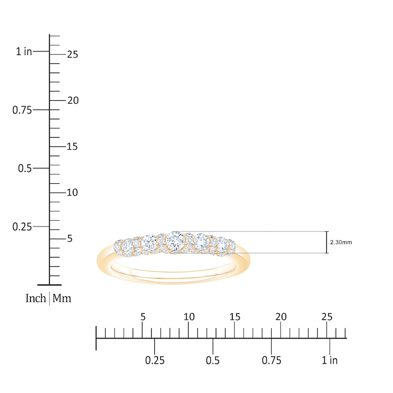 Main Image 4 of Certified Diamond Scalloped-Edge Anniversary Ring 1/2 ct tw 14K Yellow Gold