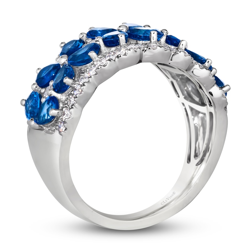 Le Vian Natural Blue Sapphire Flower Ring 3/8 ct tw Diamonds Platinum