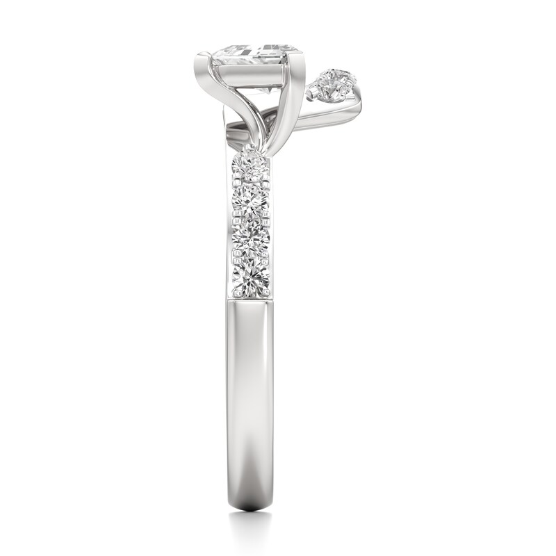 Main Image 3 of J'Lure Shield Step-Cut Lab-Grown Diamond Contour Wedding Band 5/8 ct tw 18K White Gold