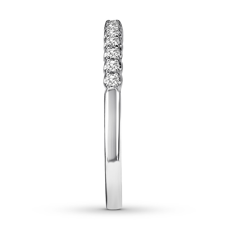 Main Image 3 of Diamond Wedding Band 1/6 ct tw Round-cut 14K White Gold