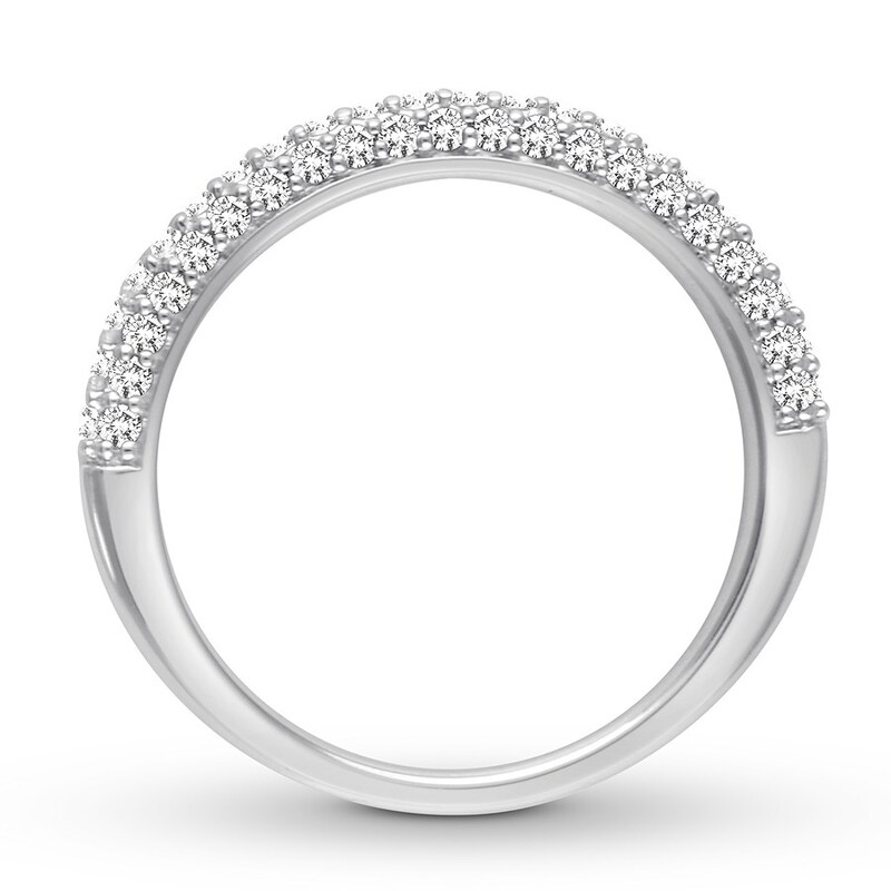 Main Image 3 of Diamond Wedding Band 1/2 carat tw Round 14K White Gold