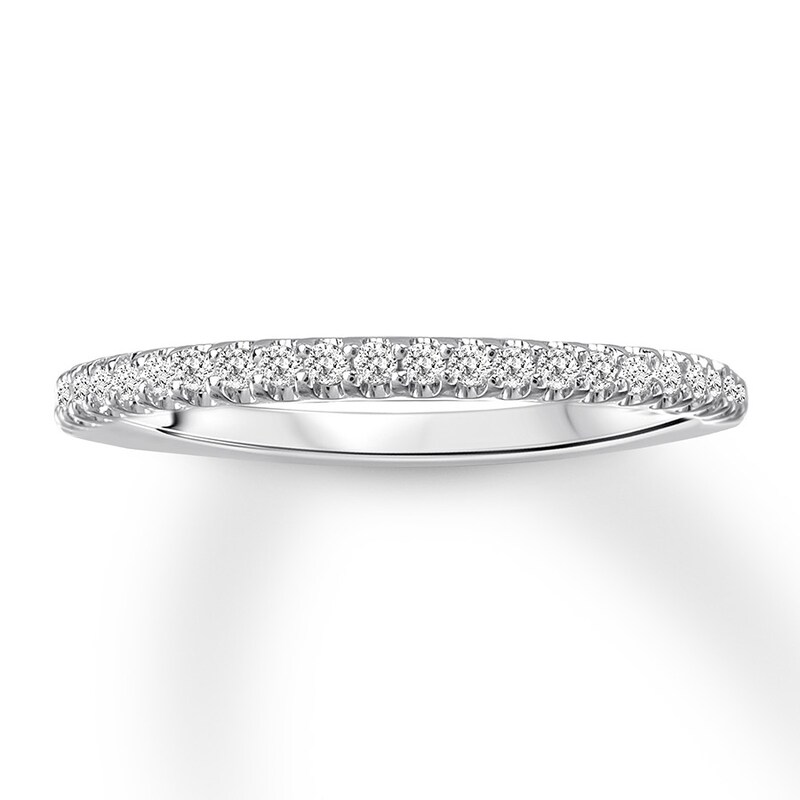 Diamond Wedding Band 1/4 carat tw Round 14K White Gold