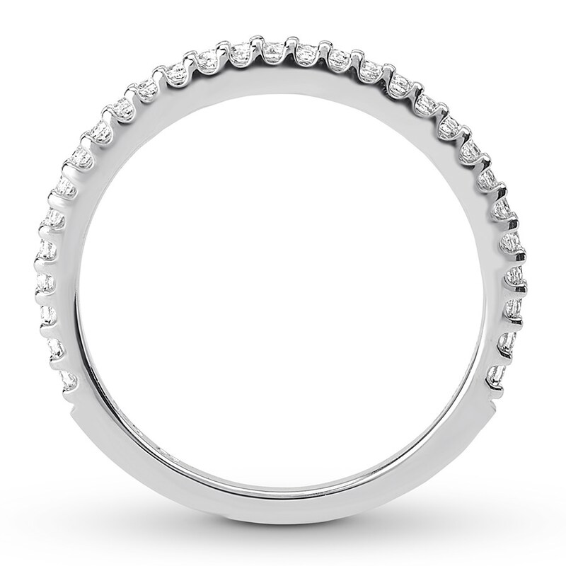 Diamond Wedding Band 1/4 carat tw Round 14K White Gold