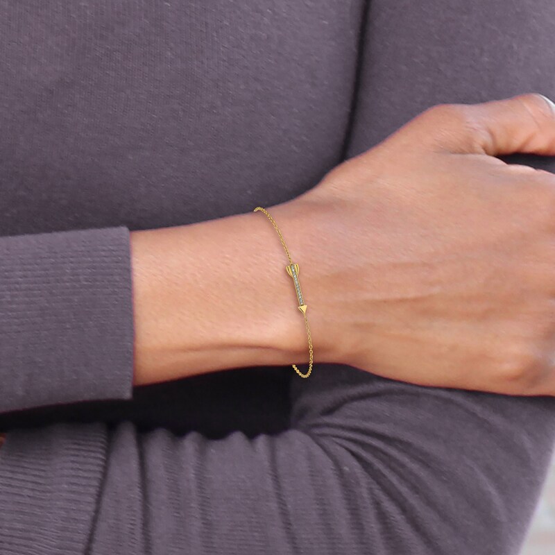 Diamond Arrow Bracelet 1/20 ct tw Round 14K Yellow Gold 7"