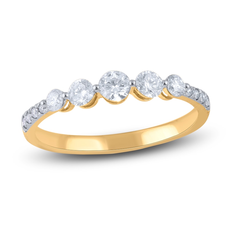 Main Image 1 of Diamond Ring 1/2 ct tw Round 14K Yellow Gold