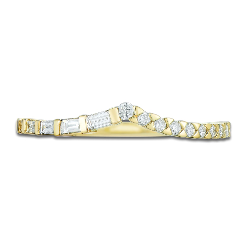 Main Image 3 of Round & Baguette-Cut Diamond Contour Anniversary Band 1/4 ct tw 14K Yellow Gold