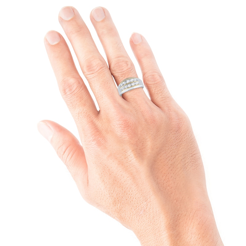 Main Image 4 of Men's Lab-Grown Diamond Two-Row Wedding Band 1 ct tw 10K Two-Tone Gold