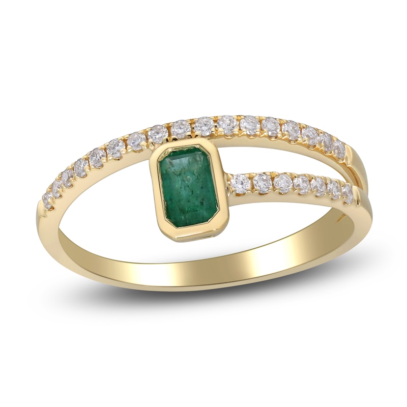 Main Image 1 of Natural Emerald Ring 1/5 ct tw Diamonds 14K Yellow Gold