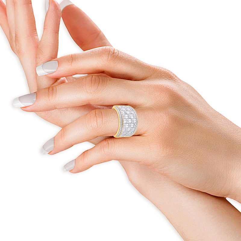 Main Image 4 of Diamond Ring 1-1/2 ct tw Round/Baguette 14K Yellow Gold