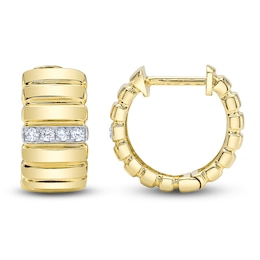 Shy Creation Diamond Grooved Huggie Hoop Earrings 1/15 ct tw 14K Yellow Gold J-SC22009417RD