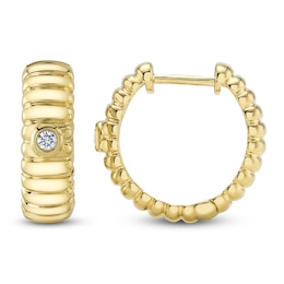 Shy Creation Diamond Ribbed Hoop Earrings 1/20 ct tw 14K Yellow Gold J-SC55026039D0.60