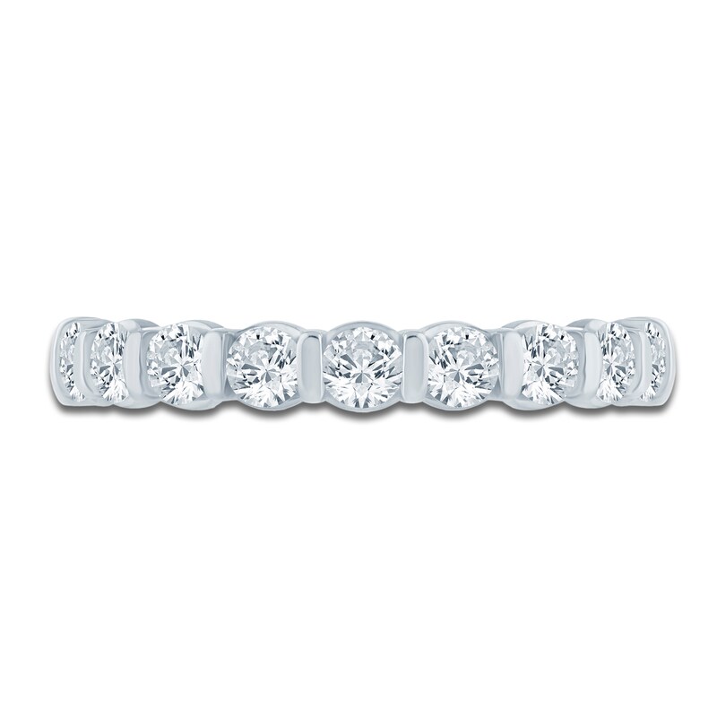 Main Image 3 of Certified Diamond Anniversary Ring 3/4 ct tw 14K White Gold
