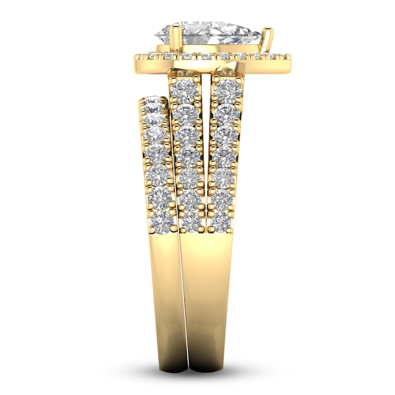 Main Image 3 of Diamond Halo Bridal Set 2 ct tw Round 14K Yellow Gold