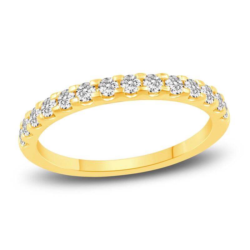 Main Image 7 of Diamond Bridal Set 1-1/2 ct tw Princess/Round 14K Yellow Gold