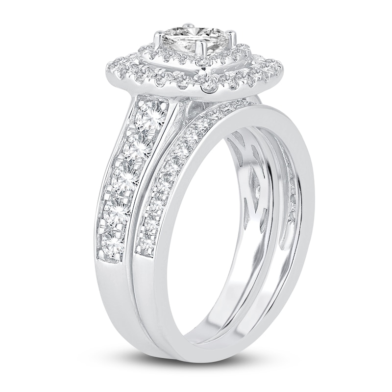 Main Image 2 of Diamond Double Halo Bridal Set 1-1/2 ct tw Princess/Round 14K White Gold