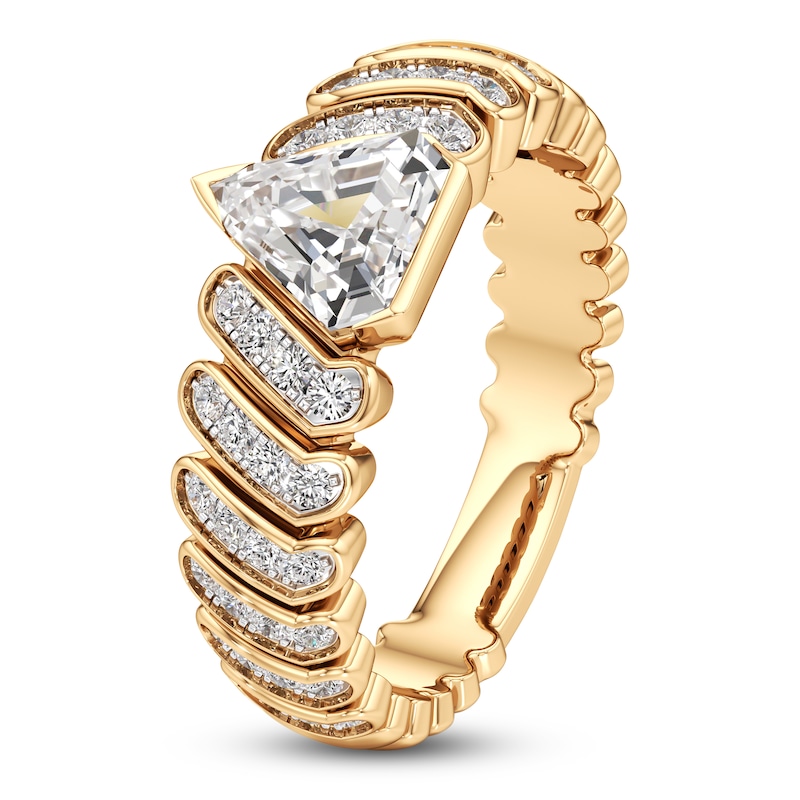 Main Image 2 of J'Lure Shield Step-Cut Lab-Grown Diamond Engagement Ring 1-1/3 ct tw 18K Yellow Gold