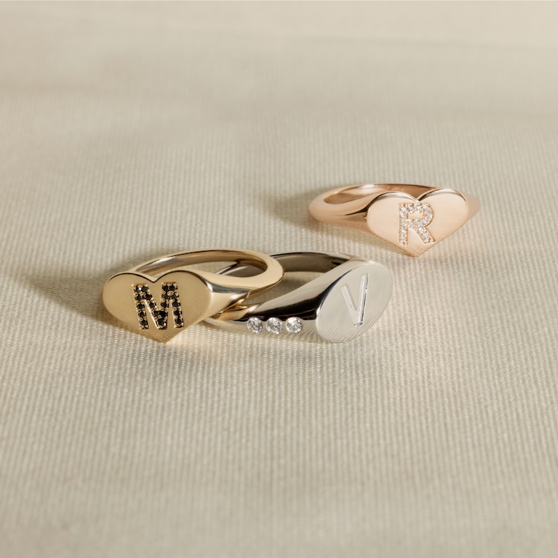 Main Image 4 of Juliette Maison Black Diamond Initial Heart Signet Ring 1/6 ct tw Round 10K Rose Gold