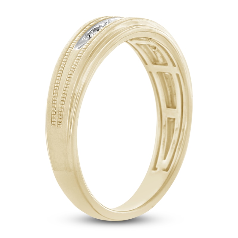 Main Image 2 of Men's Diamond Wedding Band 1/10 ct tw Round 14K Yellow Gold