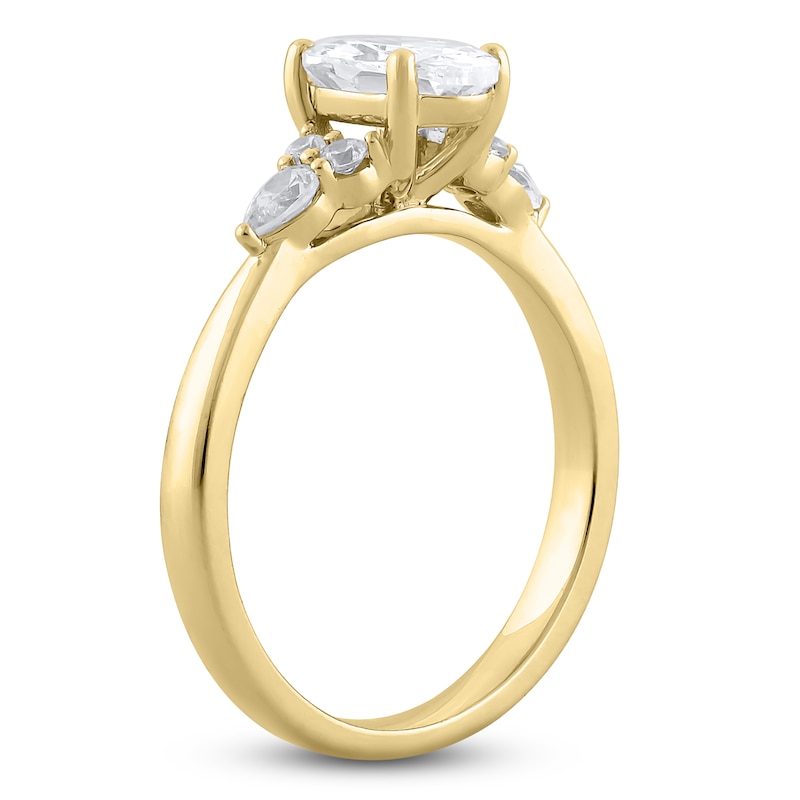 Main Image 2 of Oval-Cut Diamond Engagement Ring 1-1/4 ct tw 14K Yellow Gold