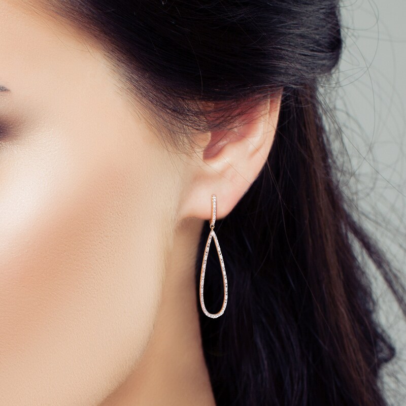 Main Image 4 of Diamond Drop Earrings 1/4 ct tw Round 10K Yellow Gold