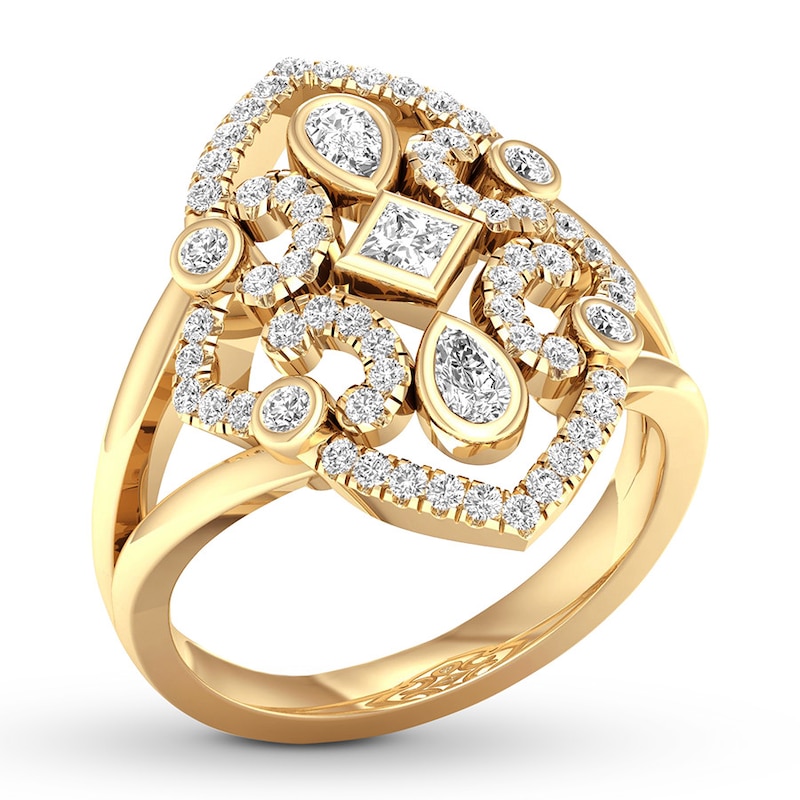 Diamond Ring 3/4 carat tw Princess/Pear-shaped/Round 14K Yellow Gold