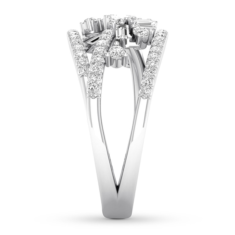 Diamond Ring 3/4 carat tw Baguette/Round 14K White Gold