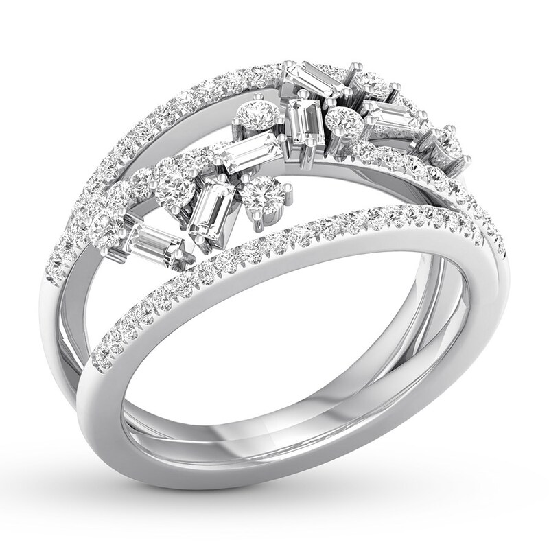 Diamond Ring 3/4 carat tw Baguette/Round 14K White Gold