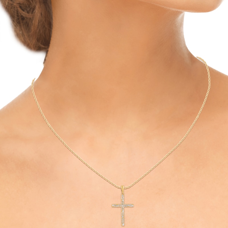 Main Image 4 of Diamond Cross Pendant Necklace 1/4 ct tw Round 14K Yellow Gold 18"