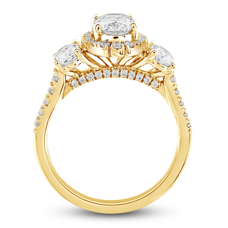 Main Image 2 of Diamond 3-Stone Engagement Ring 2-1/4 ct tw Oval/Round 14K Yellow Gold