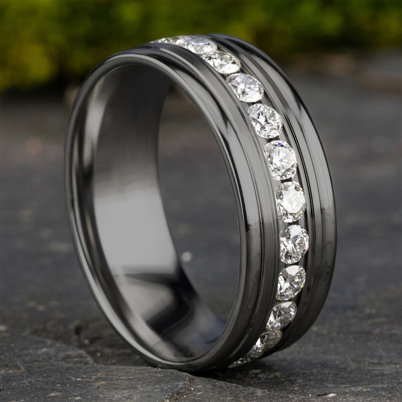 Main Image 4 of Men's Diamond Wedding Band 1 ct tw Round Tantalum 8.0mm