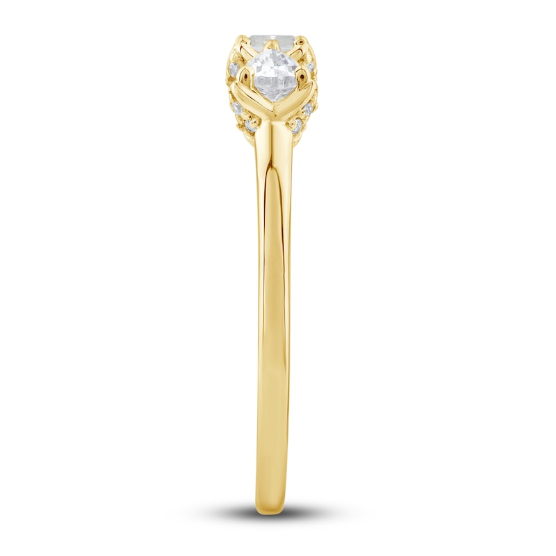 Main Image 3 of Diamond Ring 1/3 ct tw Emerald/Pear/Round 10K Yellow Gold