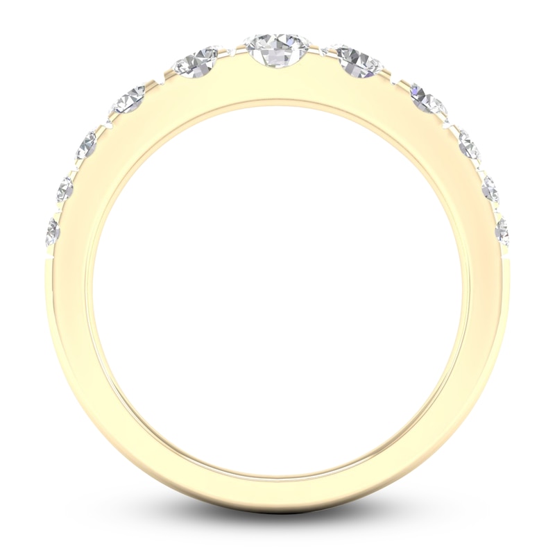 Main Image 4 of Graduated Diamond Anniversary Band 1 ct tw Round 14K Yellow Gold