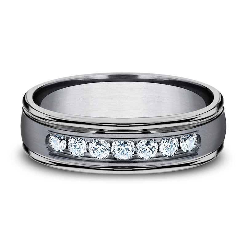 Main Image 3 of Men's Diamond Wedding Band 3/8 ct tw Round Tantalum 6.0mm