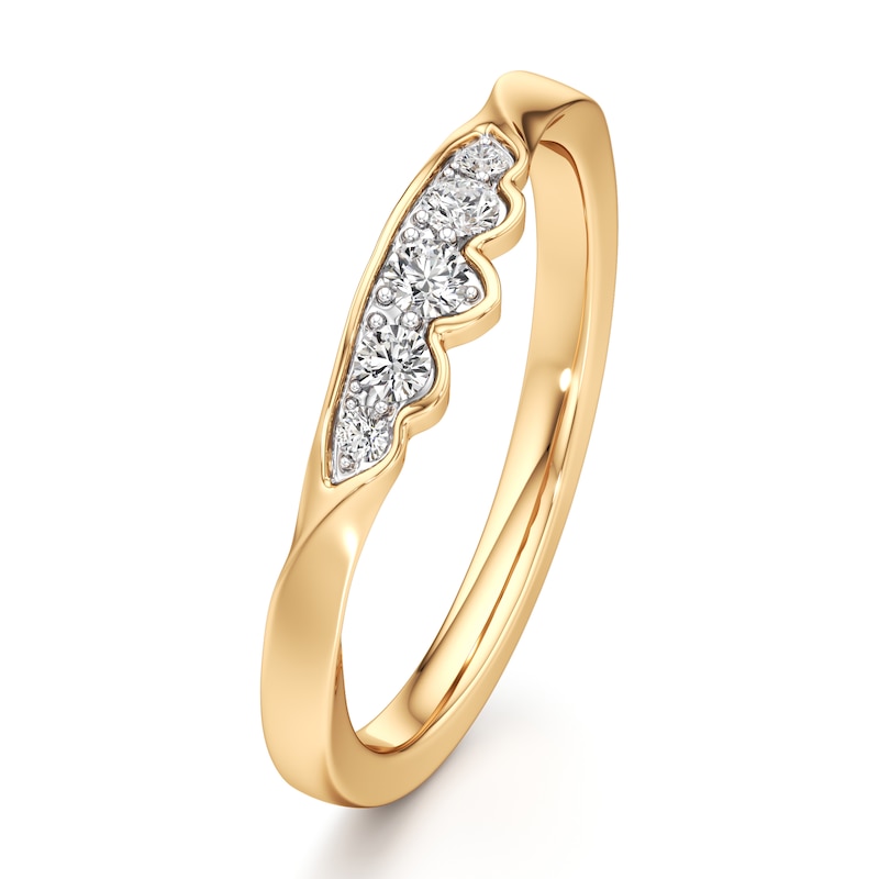 Main Image 4 of J'Lure Lab-Grown Diamond Scalloped Wedding Band 1/6 ct tw 18K Yellow Gold