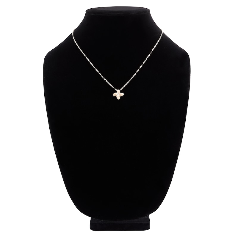Main Image 3 of Italia D'Oro Satin-Finish Flower Necklace 14K Yellow Gold 18"