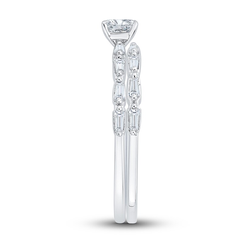 Main Image 2 of Diamond Bridal Set 3/4 ct tw Cushion/Baguette 14K White Gold