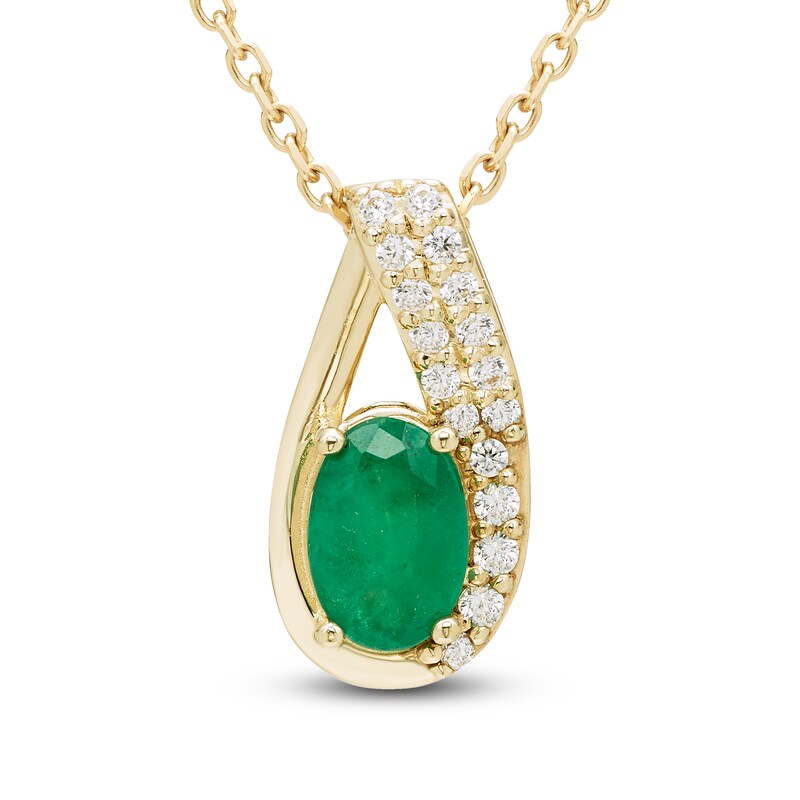Main Image 1 of Oval-Cut Natural Emerald & Diamond Necklace 1/15 ct tw 10K Yellow Gold 18"