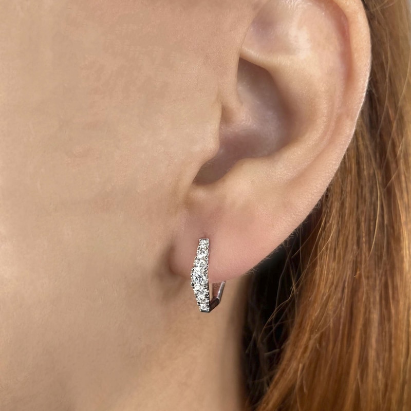 Shy Creation Diamond Huggie Earrings 3/8 ct tw Round 14K White Gold SC22007950