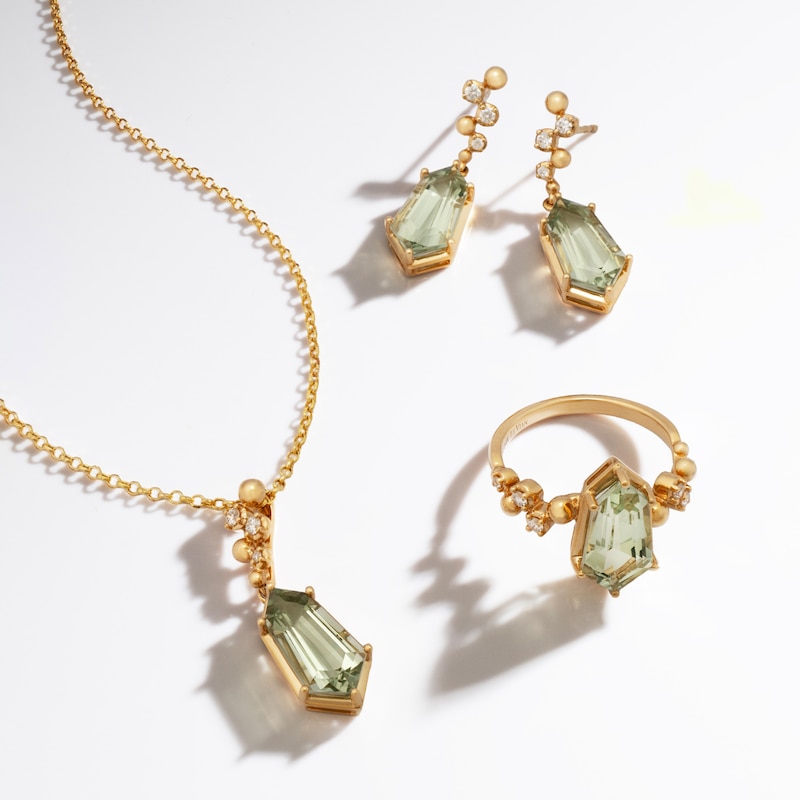 Main Image 4 of Le Vian Silhouette Elongated Shield-Cut Natural Green Quartz Necklace 1/20 ct tw Diamonds 14K Honey Gold 19"
