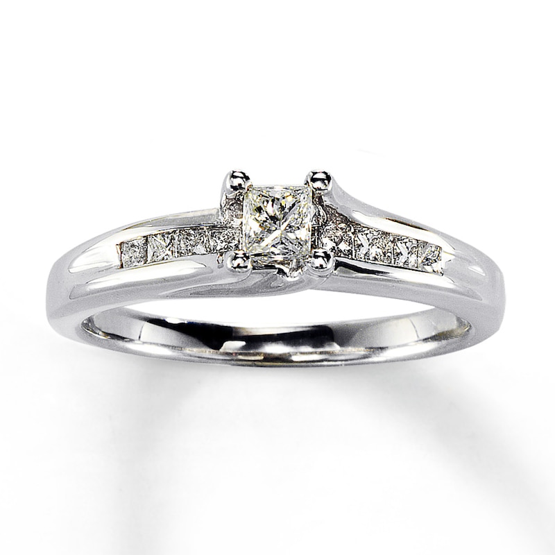 Main Image 1 of Previously Owned Engagement Ring 1/2 ct tw Princess-cut Diamonds 14K White Gold