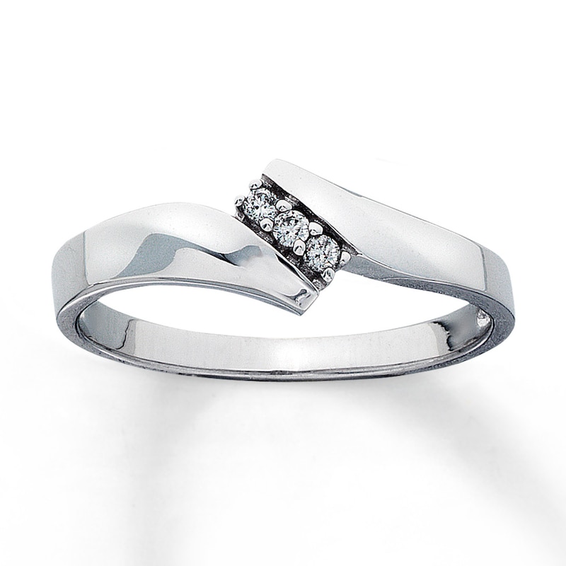 Main Image 1 of Previously Owned Ring 1/20 ct tw Round-cut Diamonds 10K White Gold