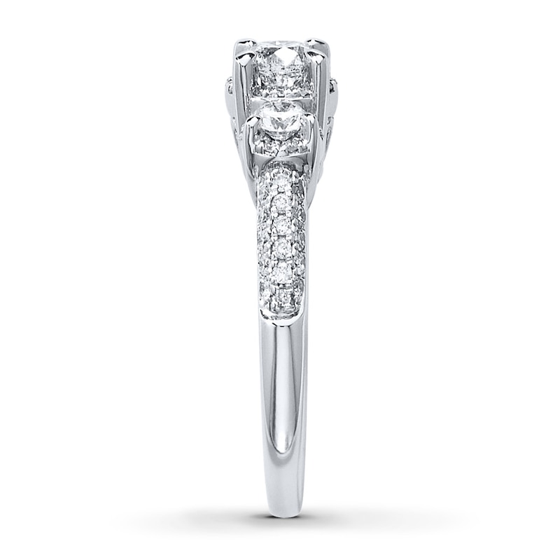 Main Image 3 of Previously Owned Ring 1 ct tw Diamonds 14K White Gold
