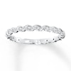 Thumbnail Image 0 of Previously Owned Anniversary Ring 1/10 ct tw Round-cut Diamonds 14K White Gold