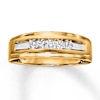 Previously Owned Men's Diamond Wedding Band 1/4 ct tw Round-cut 10K Yellow Gold