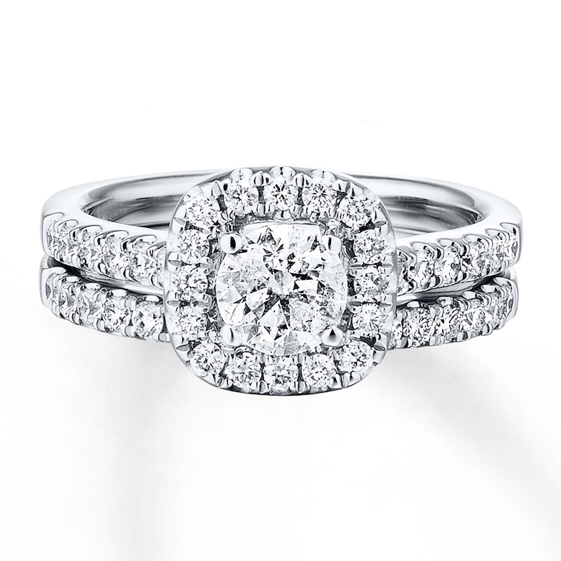 Main Image 4 of Previously Owned Diamond Bridal Set 1 ct tw Round-cut 14K White Gold